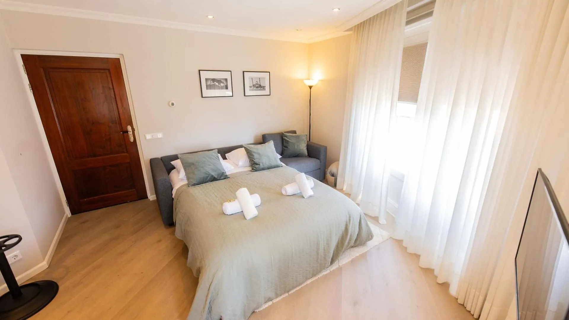 Supreme 75M2 Two-Bedroom Apartment - Vw142 埃因霍温